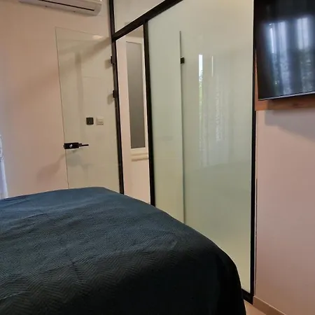 La Casa Allegra With Private Parking Space Daire Opatija