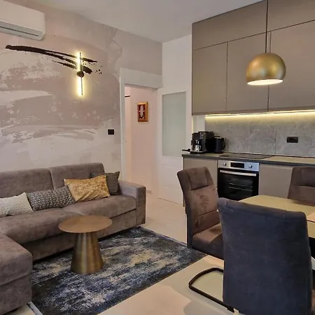 La Casa Allegra *