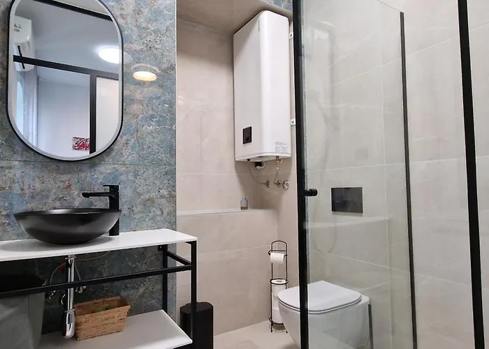 Daire La Casa Allegra With Private Parking Space *