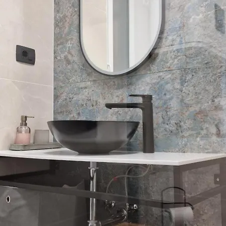 Daire La Casa Allegra With Private Parking Space *
