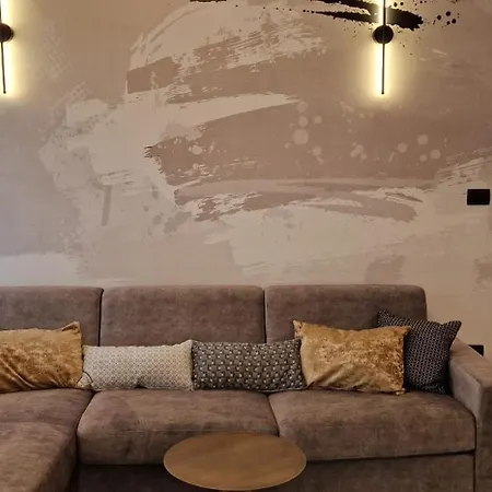La Casa Allegra *