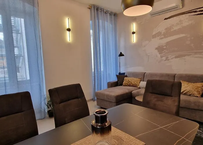 Apartmán La Casa Allegra With Private Parking Space
