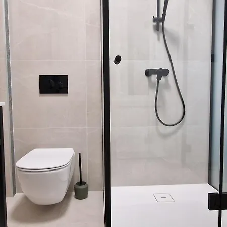 Apartman La Casa Allegra With Private Parking Space *