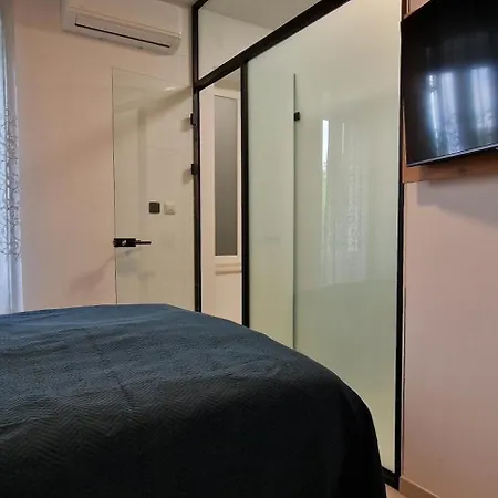 La Casa Allegra With Private Parking Space Apartman