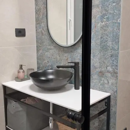 Apartman La Casa Allegra With Private Parking Space