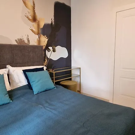 Apartman La Casa Allegra With Private Parking Space Opatija